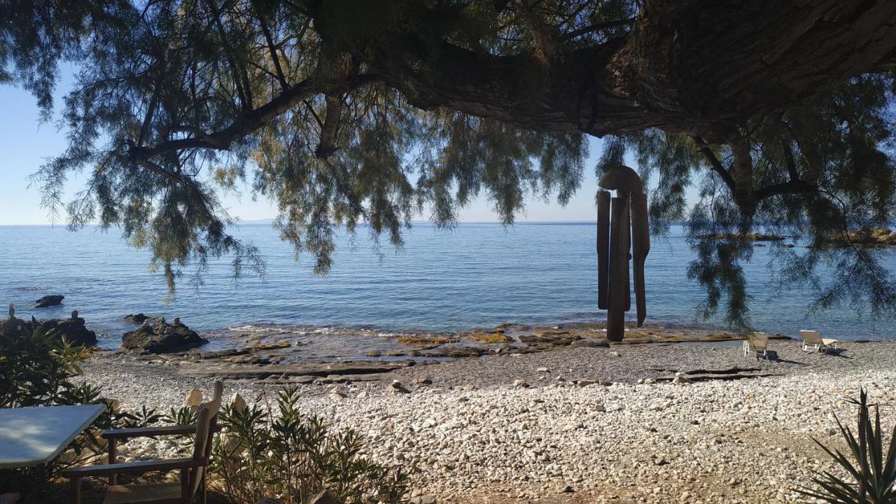 Hotel Georgoshouse Lykos Sfakia Livaniana