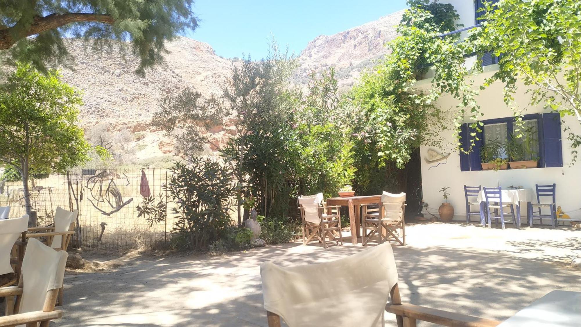Georgoshouse Lykos Sfakia Hotel
